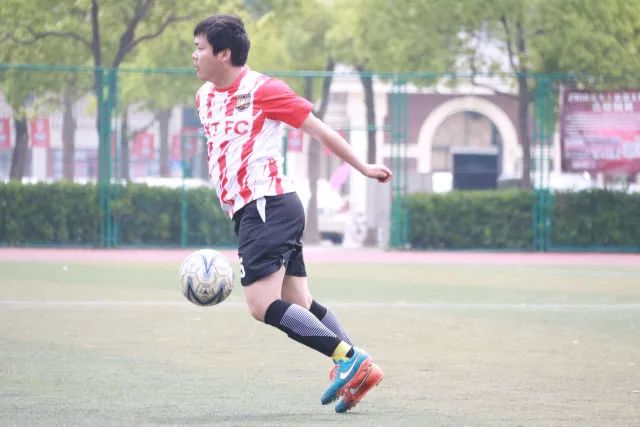 比尔43分太阳大胜奇才 瓦格纳38分魔术克活塞